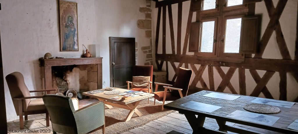 halte jacquaire de Charroux en Poitou, association Karrofum,